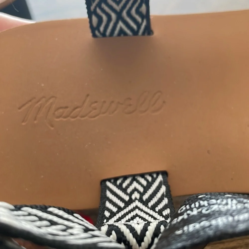 NEW MADEWELL The Re(sourced) Maggie Sandals - Picture 6 of 10
